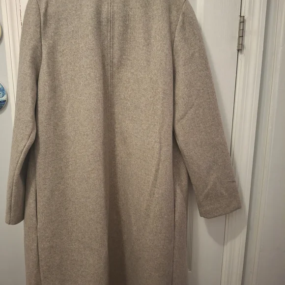 Zara Classic Tan Trench Coat - Picture 4 of 5